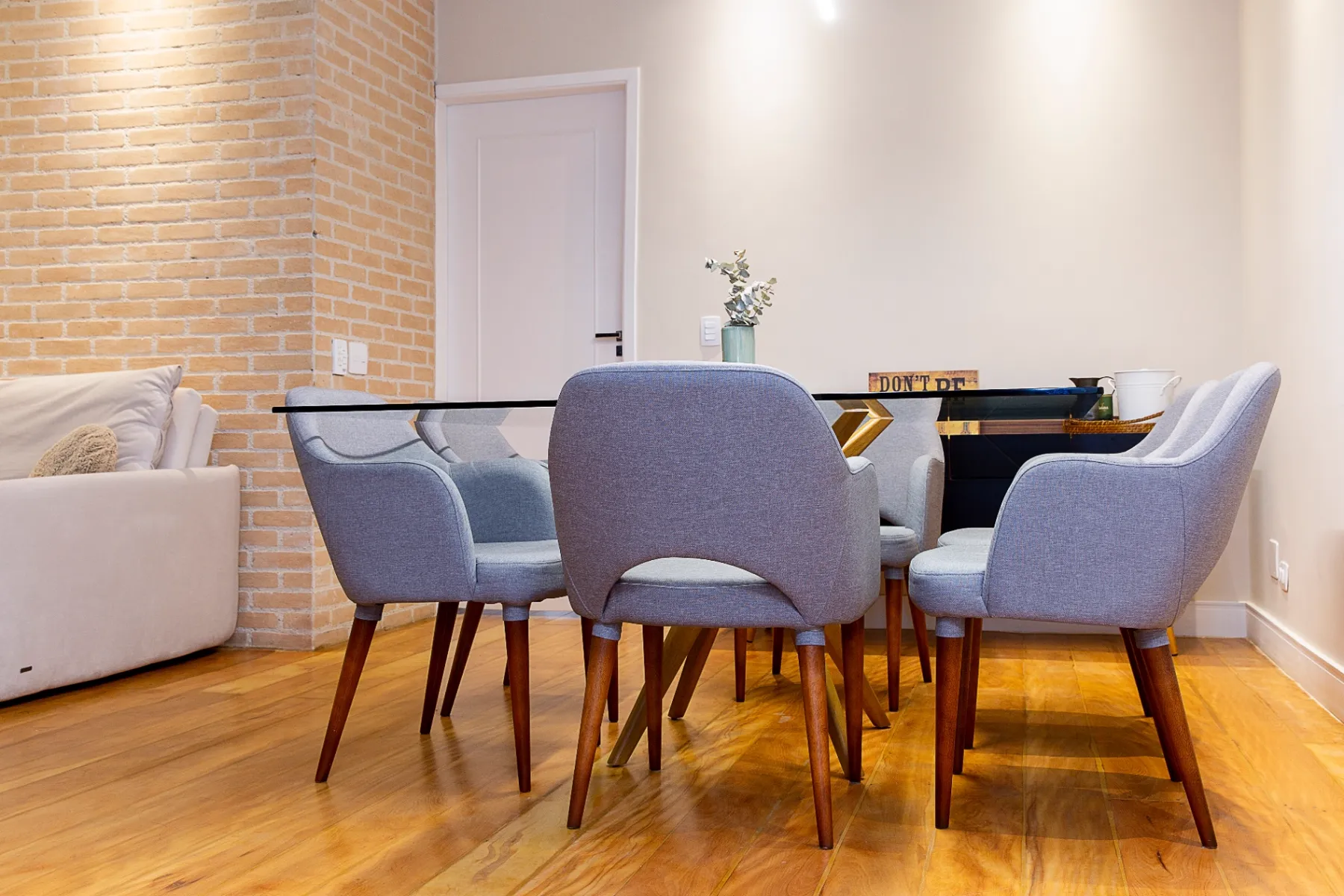 Apartamento MF — residencial em Itaim Bibi, São Paulo, foto 6 do projeto por Maíra Macedo